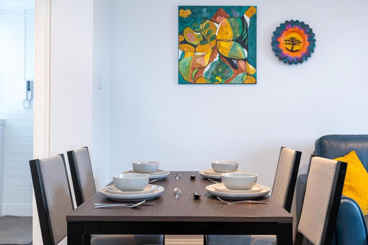 Lovely 3-Bedroom Flat With Free Parking Bridge of Allan Eksteriør bilde